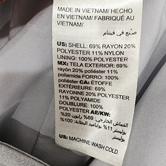 Chico's Silver Shimmery Wide Leg Pants Size 2.5 or 14 - Picture 7 of 8